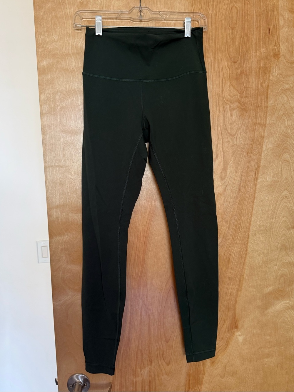 Lululemon Wonder Train Green Size 8